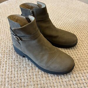 Abeo Olive Nubuck Compass Buckle Leather Ankle Booties, Size 10 Metatarsal